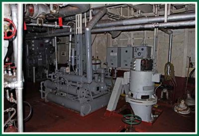 Lane Victory, engine room equipment.