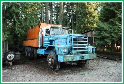 Kenworth logging truck.