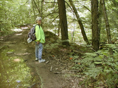 acres07-013-hikes08.jpg