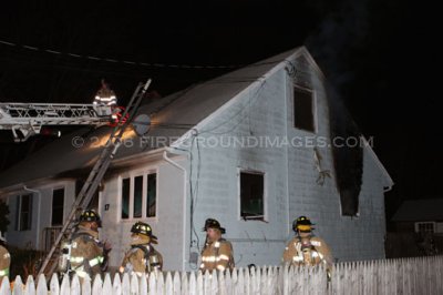 Meadowview Ave. Fire (Stratford, CT) 12/15/06