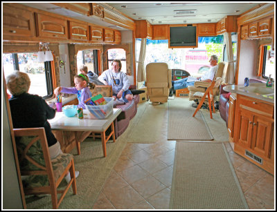 motorhome3.JPG