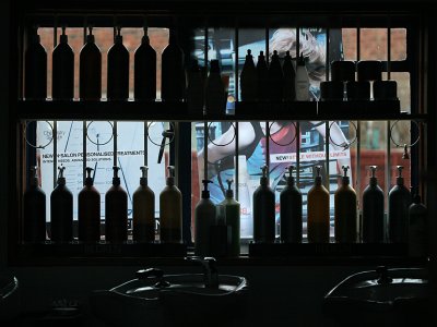 January 7 2007: Salon Sneak
