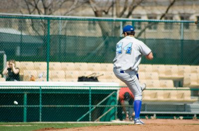 10NHSBaseball042807.jpg