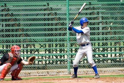 15NHSBaseball042807.jpg