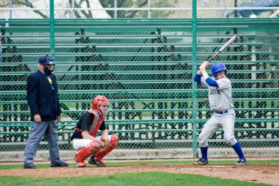 16NHSBaseball042807.jpg