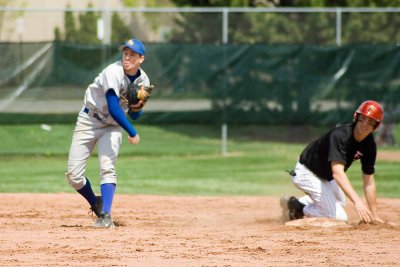 21NHSBaseball042807.jpg