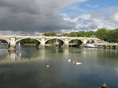 Richmond Lock and Footbridge.