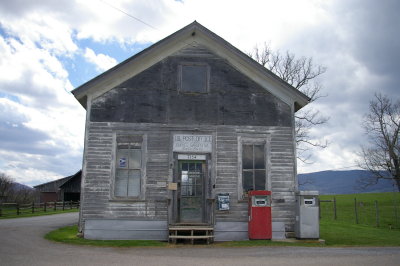 Burke's Garden Post Office