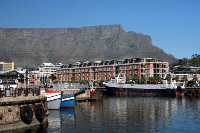 Cape Town Waterfront with Table Mountain