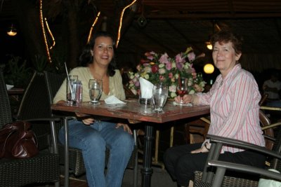 Renee z Ela w Restaurante Barco