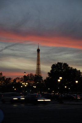 October 2006 - Sunset Place de la Concorde et la Tour Eiffel 75008