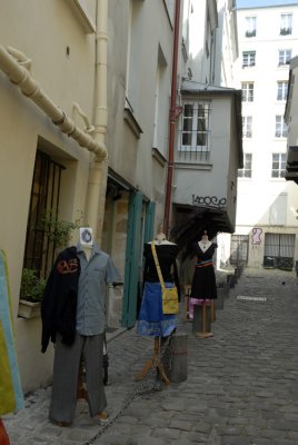 April 2007 - Rue des Francs Bourgeois 75003