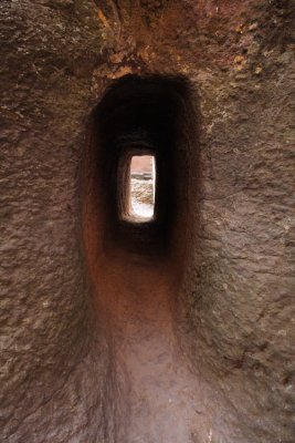 A small tunnell
