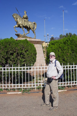 Vidar in front of Ras Makonnen's statue