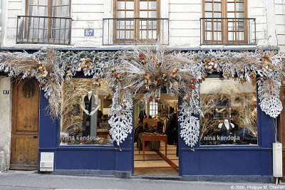 Christmas decorations rue Mouffetard