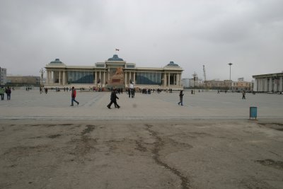 Facade of new National Museum with statue of Sukhbaatar