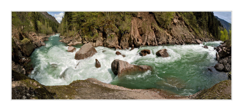Caucasus, Big laba river, Zatychka (the plug) rapids