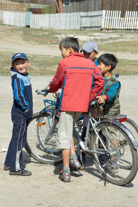   / children from Kosh-Agach village