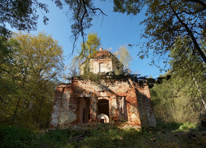 abandoned church in the forest in Meschera lowland