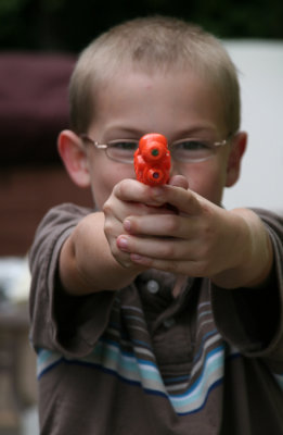 G32