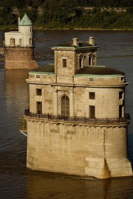 water intake towers on the Mississippi River
