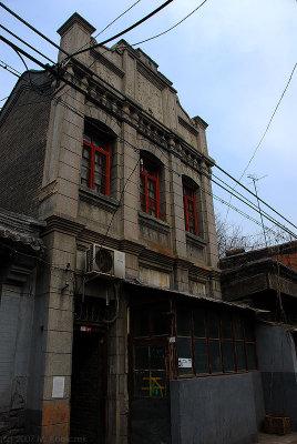 hut 70.jpg