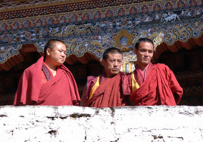 Monks - Trongsa Dzong