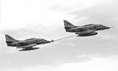Jets Refueling
