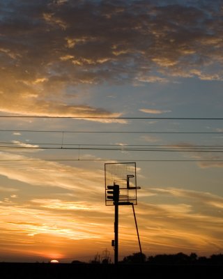 Railway dawn.jpg