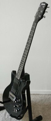 carvindc150blackstereoguitar6.JPG