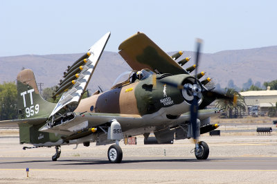 Douglas Skyraider - Naked Fanny