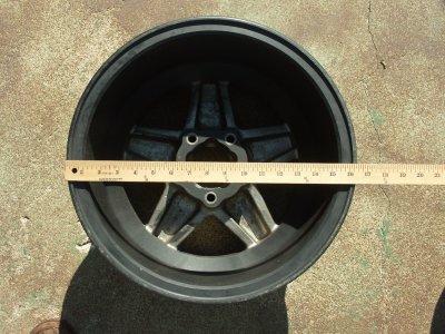 911 RSR Magnesium Center-Lock Wheels - Size: 9Jx15 - p/n 911.361.041.00 - Photo 12