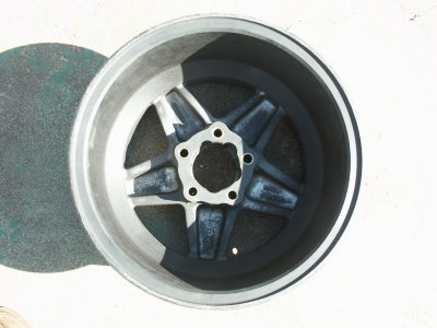 911 RSR Magnesium Center-Lock Wheels - Size: 9Jx15 - p/n 911.361.041.00 - Photo 15
