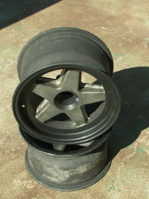 911 RSR Center-Lock Magnesium Wheels (NOS), Flat-Spoke, Size 9 x 15