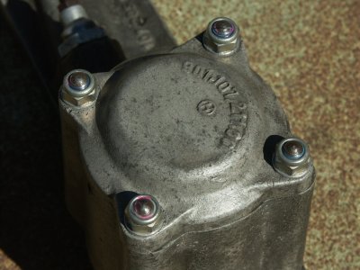 911 RSR Racing Engine Oil-Filter Housing - Photo 10