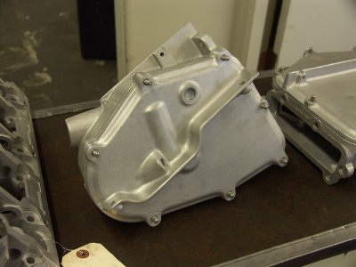 Early 2.0 Liter Aluminum Center-Lube Cam Boxes and Covers - Photo 2