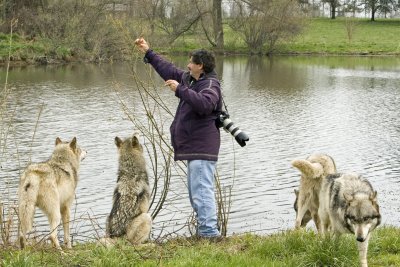 Monty sets out treats!