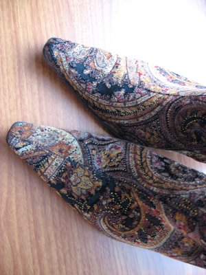tapestry boots