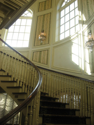 brownstone stair light