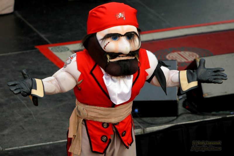Captain Fear - Tampa Bay Buccaneers mascot