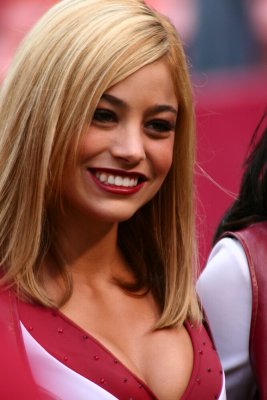 San Francisco 49ers cheerleader