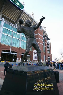 Johnny Unitas statue at M&T Stadium - Baltimore, MD