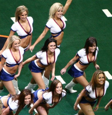 AFL Colorado Crush cheerleaders