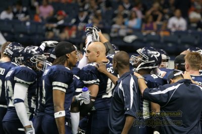 Chicago Rush team huddle