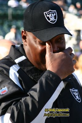 Oakland Raiders head coach Art Shell