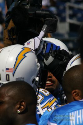 San Diego Chargers linebacker Shawn Merriman in the huddle