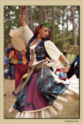 Abbey Medieval Tournament-2007 - Shuvani Romani Kumpania - 11.jpg