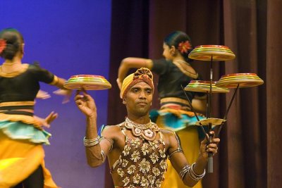 Kandy Dancers