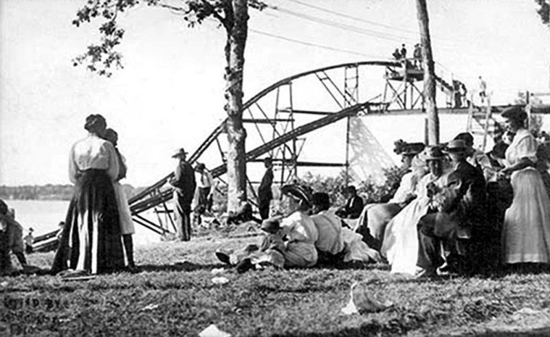 Arnolds Park Slide 1911