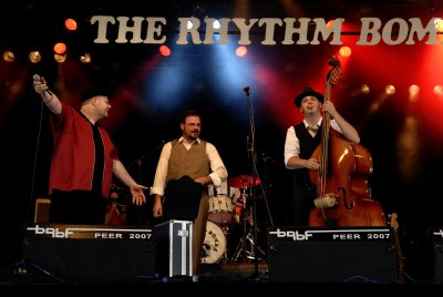 The Rhythm Bombs 2504.JPG